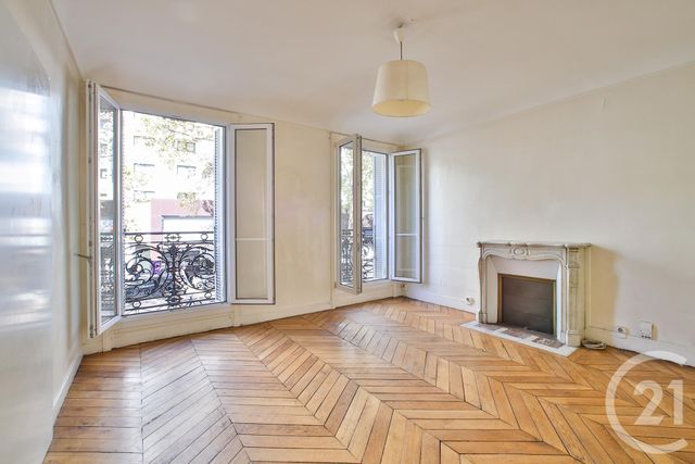 Appartement F4 à vendre - 4 pièces - 80.0 m2 - PARIS - 75018 - ILE-DE-FRANCE - Century 21 Quartier Des Théâtres