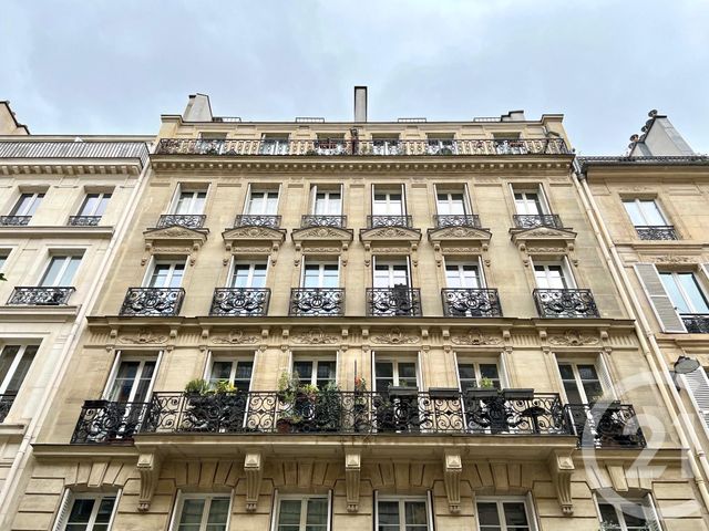 - PARIS - 