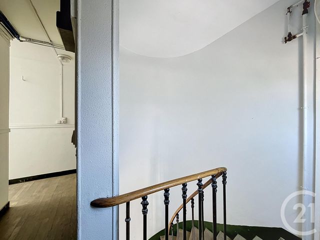 Chambre à vendre - 1 pièce - 8.39 m2 - PARIS - 75008 - ILE-DE-FRANCE - Century 21 Quartier Des Théâtres