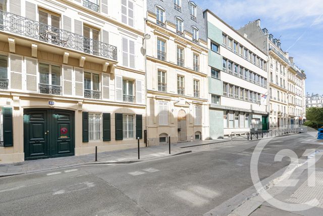 Appartement F6 à vendre - 6 pièces - 162.37 m2 - PARIS - 75009 - ILE-DE-FRANCE - Century 21 Quartier Des Théâtres