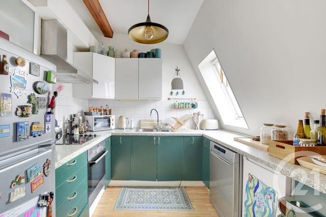 Appartement T3 à vendre - 3 pièces - 52.1 m2 - PARIS - 75018 - ILE-DE-FRANCE - Century 21 Quartier Des Théâtres