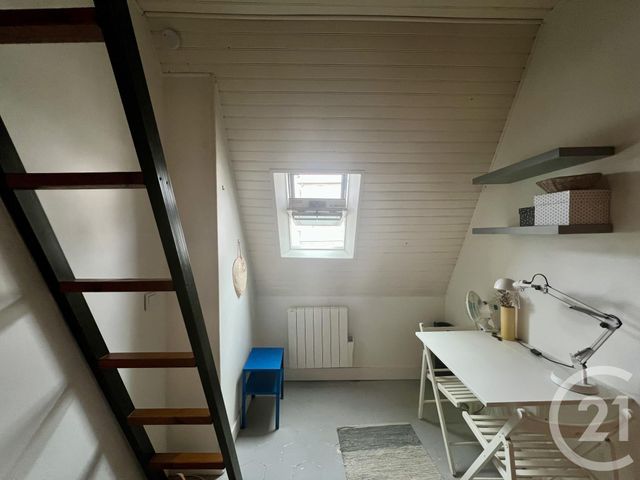 Chambre à vendre - 1 pièce - 6.9 m2 - PARIS - 75009 - ILE-DE-FRANCE - Century 21 Quartier Des Théâtres