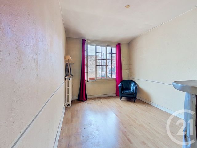 Appartement T2 à vendre - 2 pièces - 30.58 m2 - PARIS - 75009 - ILE-DE-FRANCE - Century 21 Quartier Des Théâtres