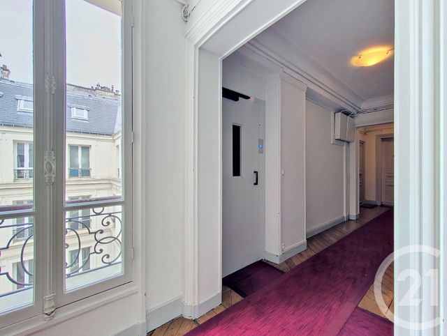 Appartement T2 à vendre - 2 pièces - 30.58 m2 - PARIS - 75009 - ILE-DE-FRANCE - Century 21 Quartier Des Théâtres