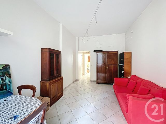 Appartement F2 à vendre - 2 pièces - 38.9 m2 - PARIS - 75009 - ILE-DE-FRANCE - Century 21 Quartier Des Théâtres