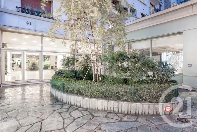 parking à vendre - 12.0 m2 - PARIS - 75016 - ILE-DE-FRANCE - Century 21 Quartier Des Théâtres