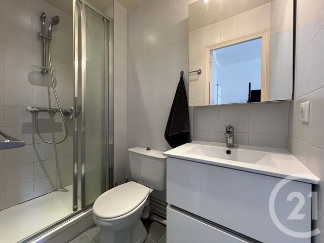 Appartement F1 à louer - 1 pièce - 14.15 m2 - PARIS - 75016 - ILE-DE-FRANCE - Century 21 Quartier Des Théâtres