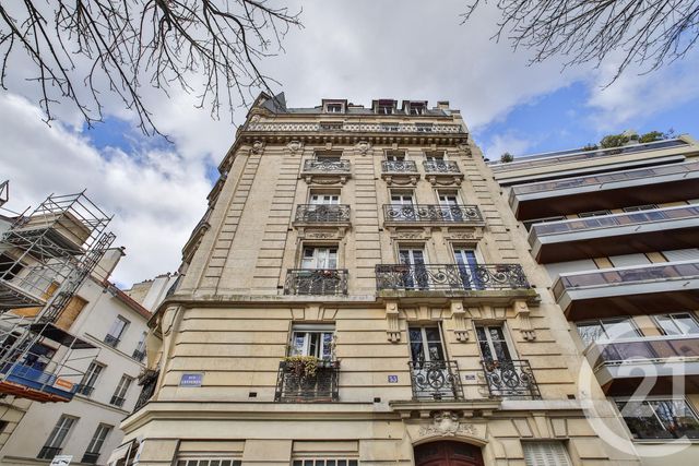 Appartement F2 à vendre - 2 pièces - 31.27 m2 - PARIS - 75018 - ILE-DE-FRANCE - Century 21 Quartier Des Théâtres