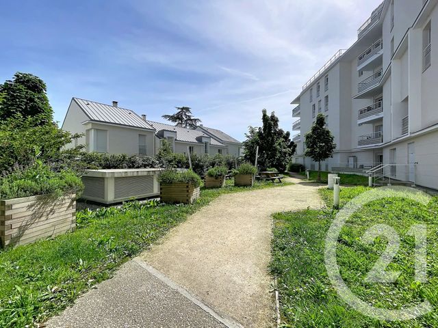 Appartement F2 à louer - 2 pièces - 45.8 m2 - SARTROUVILLE - 78 - ILE-DE-FRANCE - Century 21 Quartier Des Théâtres