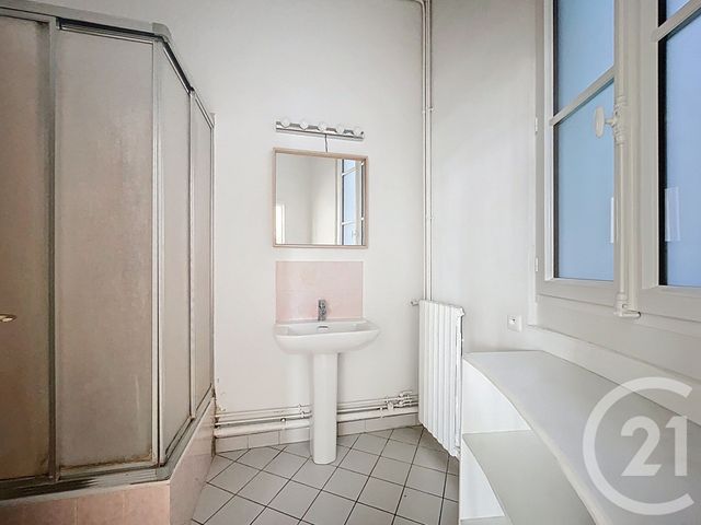 Appartement T6 à louer - 6 pièces - 163.7 m2 - PARIS - 75008 - ILE-DE-FRANCE - Century 21 Quartier Des Théâtres