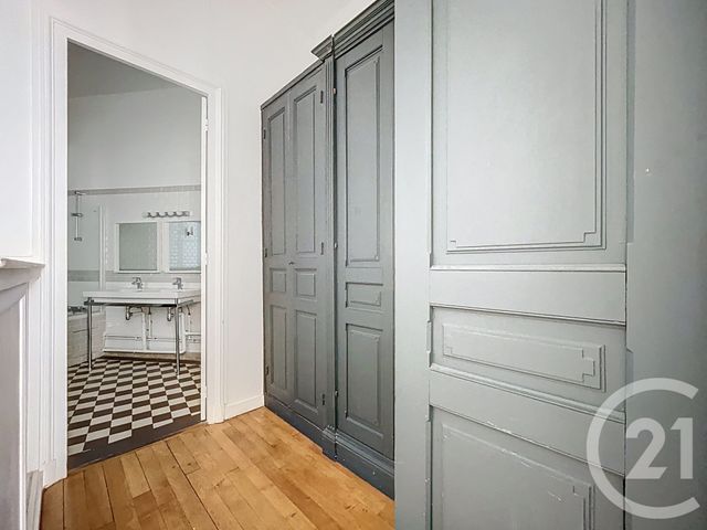 Appartement T6 à louer - 6 pièces - 163.7 m2 - PARIS - 75008 - ILE-DE-FRANCE - Century 21 Quartier Des Théâtres