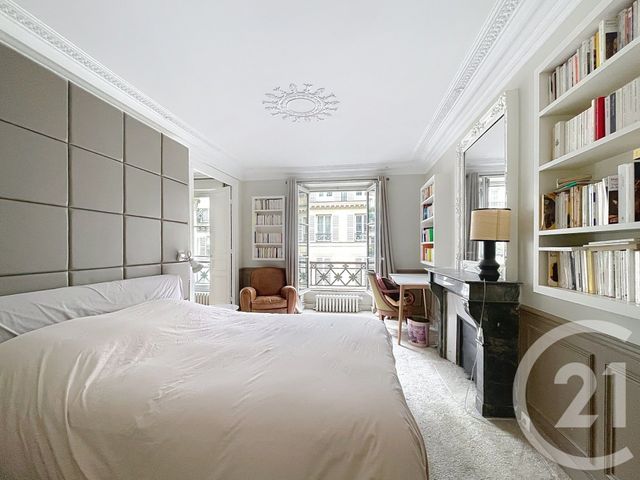 Appartement F4 à louer - 4 pièces - 107.61 m2 - PARIS - 75009 - ILE-DE-FRANCE - Century 21 Quartier Des Théâtres