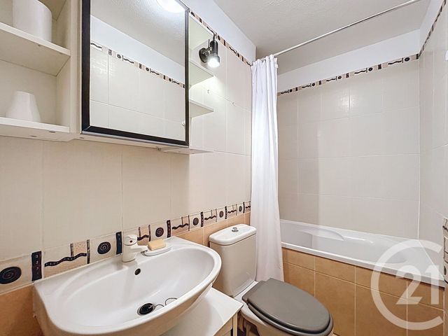 Appartement F1 à louer - 1 pièce - 40.68 m2 - PARIS - 75009 - ILE-DE-FRANCE - Century 21 Quartier Des Théâtres
