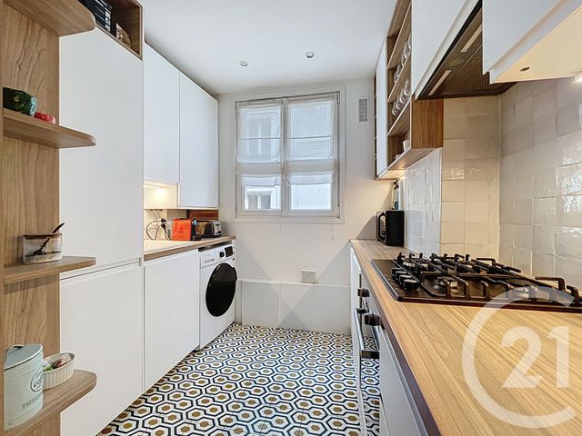 Appartement F2 bis à louer - 3 pièces - 51.97 m2 - PARIS - 75008 - ILE-DE-FRANCE - Century 21 Quartier Des Théâtres