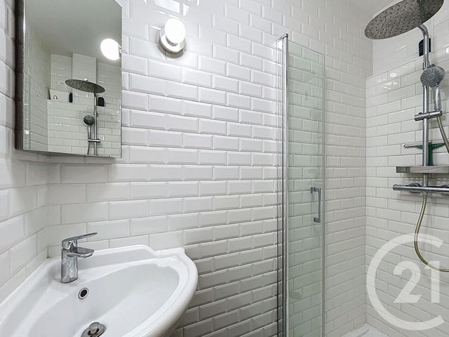 Appartement F1 à louer - 1 pièce - 22.92 m2 - ISSY LES MOULINEAUX - 92 - ILE-DE-FRANCE - Century 21 Quartier Des Théâtres