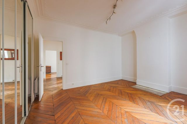 Appartement F2 à vendre - 3 pièces - 69.5 m2 - PARIS - 75008 - ILE-DE-FRANCE - Century 21 Quartier Des Théâtres