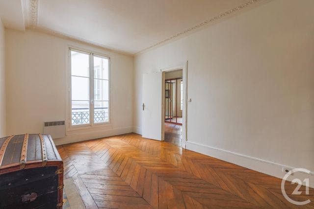 Appartement F2 à vendre - 3 pièces - 69.5 m2 - PARIS - 75008 - ILE-DE-FRANCE - Century 21 Quartier Des Théâtres