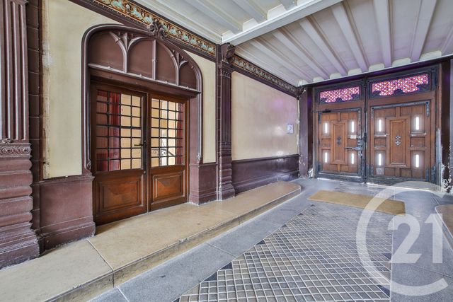 Appartement F1 à vendre - 1 pièce - 37.66 m2 - PARIS - 75009 - ILE-DE-FRANCE - Century 21 Quartier Des Théâtres