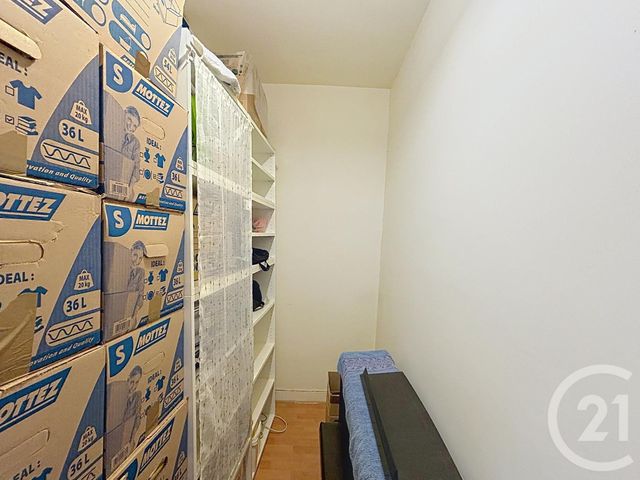 Appartement T1 à vendre - 1 pièce - 27.76 m2 - PARIS - 75018 - ILE-DE-FRANCE - Century 21 Quartier Des Théâtres