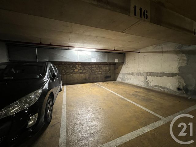 parking à louer - 12.43 m2 - PARIS - 75009 - ILE-DE-FRANCE - Century 21 Quartier Des Théâtres