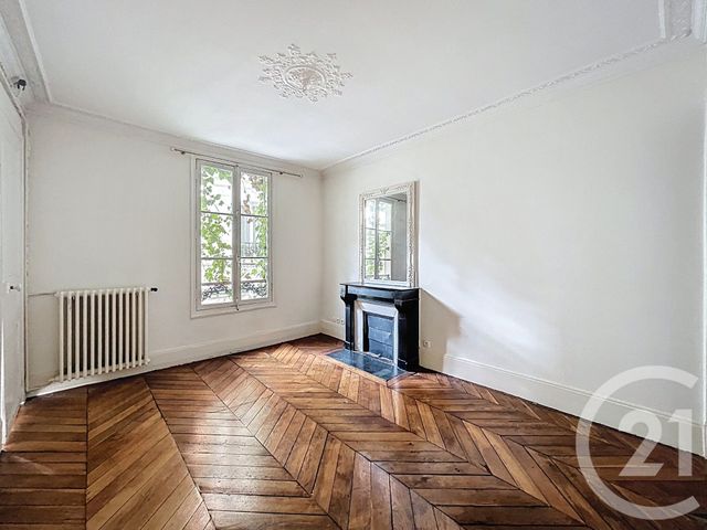 Appartement T4 à vendre - 4 pièces - 80.0 m2 - PARIS - 75009 - ILE-DE-FRANCE - Century 21 Quartier Des Théâtres