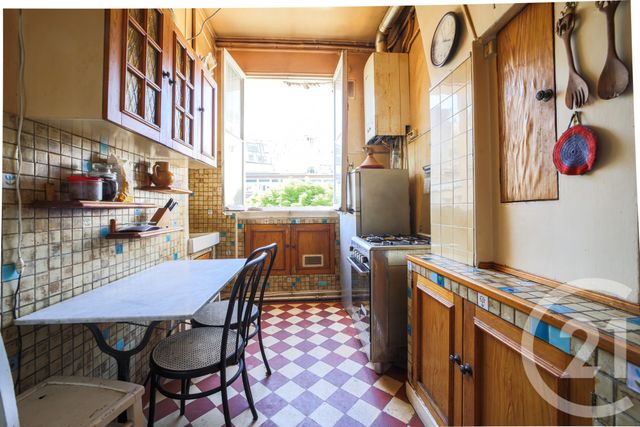 Appartement F5 à vendre - 5 pièces - 119.18 m2 - PARIS - 75009 - ILE-DE-FRANCE - Century 21 Quartier Des Théâtres