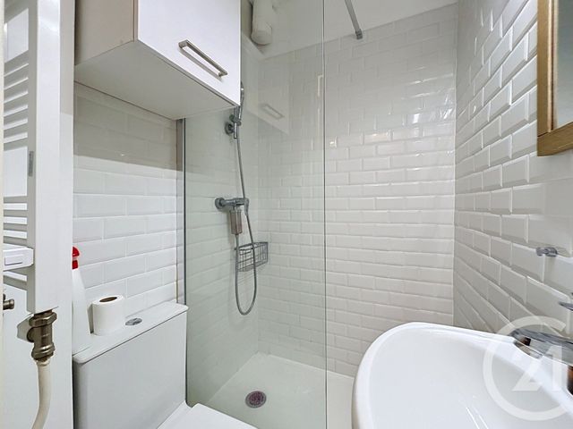 Appartement F2 à louer - 2 pièces - 26.37 m2 - PARIS - 75009 - ILE-DE-FRANCE - Century 21 Quartier Des Théâtres