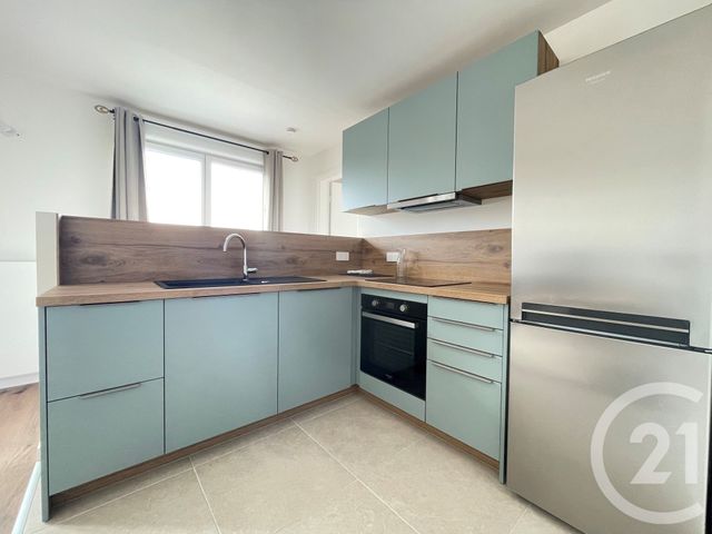 Appartement F2 à louer - 2 pièces - 46.64 m2 - ST OUEN SUR SEINE - 93 - ILE-DE-FRANCE - Century 21 Quartier Des Théâtres