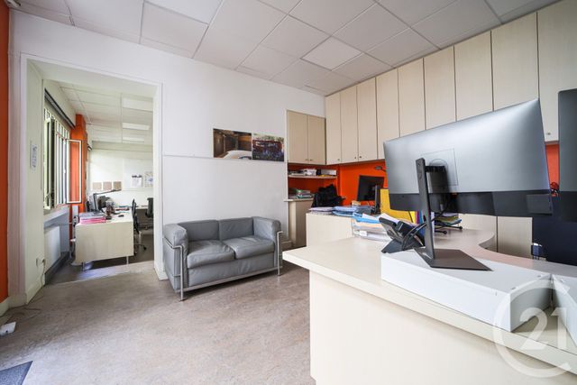 Appartement F5 à vendre - 5 pièces - 128.38 m2 - PARIS - 75009 - ILE-DE-FRANCE - Century 21 Quartier Des Théâtres