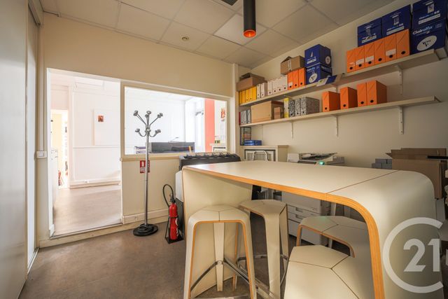 Appartement F5 à vendre - 5 pièces - 128.38 m2 - PARIS - 75009 - ILE-DE-FRANCE - Century 21 Quartier Des Théâtres