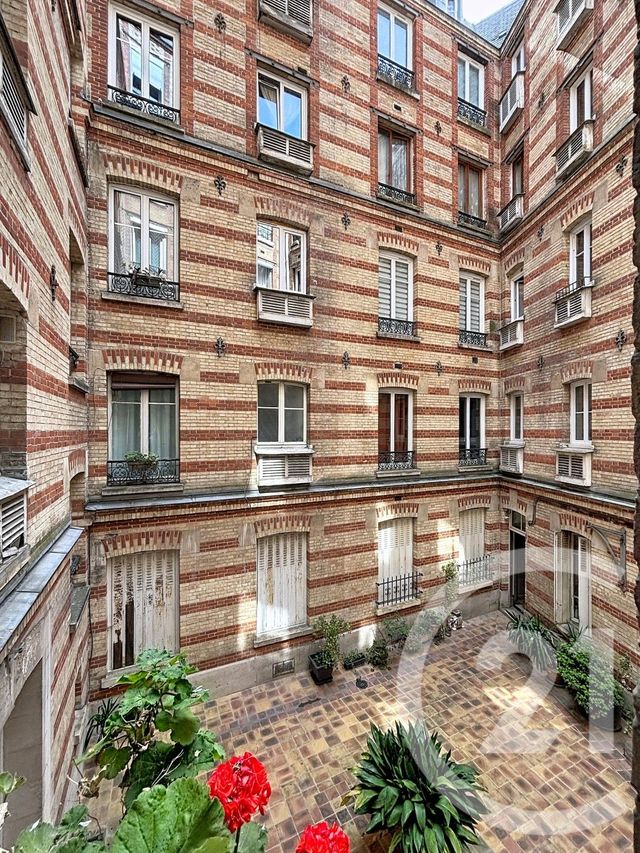 Appartement F2 à vendre - 2 pièces - 37.5 m2 - PARIS - 75017 - ILE-DE-FRANCE - Century 21 Quartier Des Théâtres