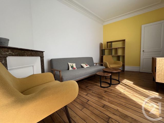 Appartement F2 à vendre - 2 pièces - 37.5 m2 - PARIS - 75017 - ILE-DE-FRANCE - Century 21 Quartier Des Théâtres