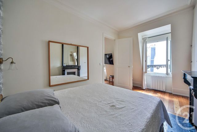 Appartement F2 à louer - 2 pièces - 35.64 m2 - PARIS - 75008 - ILE-DE-FRANCE - Century 21 Quartier Des Théâtres