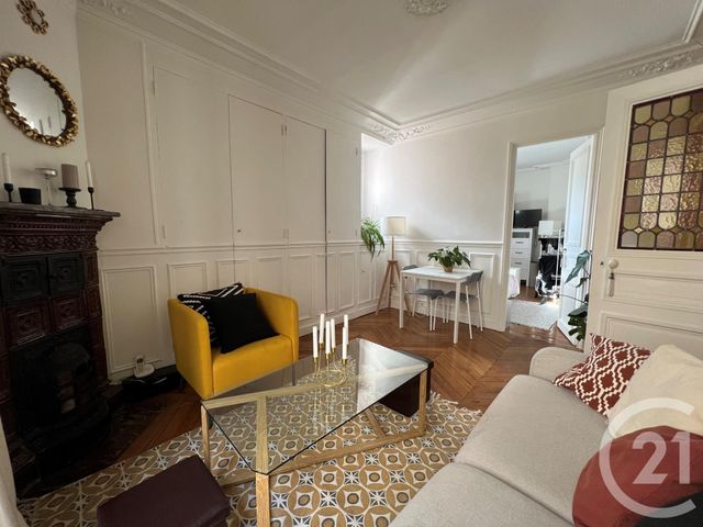 Appartement F2 à louer - 2 pièces - 39.51 m2 - PARIS - 75018 - ILE-DE-FRANCE - Century 21 Quartier Des Théâtres