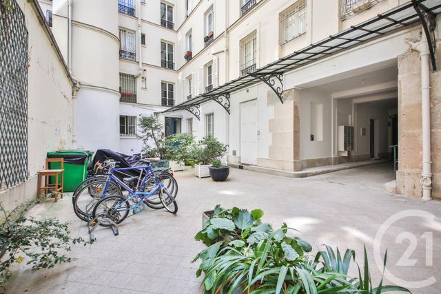Appartement F2 à louer - 2 pièces - 59.16 m2 - PARIS - 75009 - ILE-DE-FRANCE - Century 21 Quartier Des Théâtres