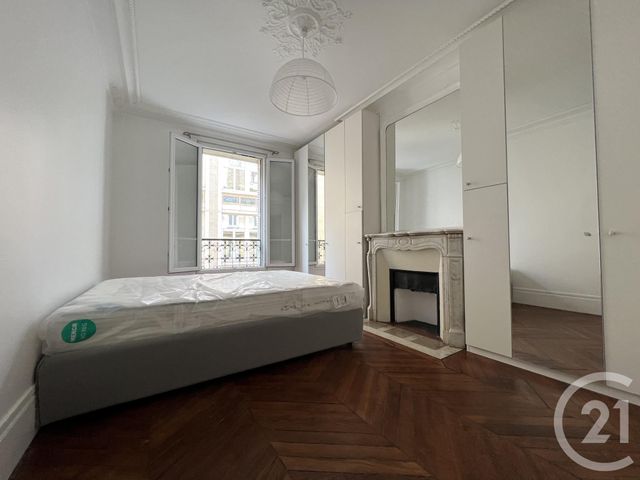 Appartement F2 à louer - 2 pièces - 59.16 m2 - PARIS - 75009 - ILE-DE-FRANCE - Century 21 Quartier Des Théâtres