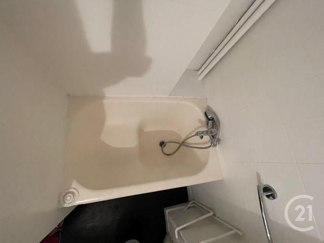 Appartement F1 à louer - 1 pièce - 13.22 m2 - PARIS - 75009 - ILE-DE-FRANCE - Century 21 Quartier Des Théâtres