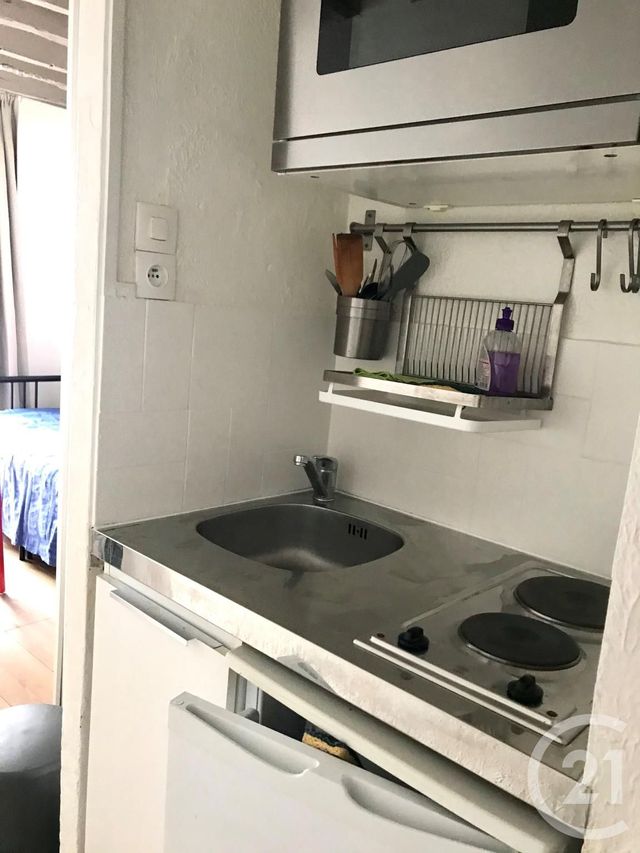 Appartement F1 à louer - 1 pièce - 13.22 m2 - PARIS - 75009 - ILE-DE-FRANCE - Century 21 Quartier Des Théâtres
