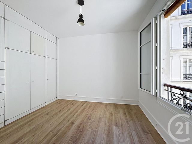 Appartement F3 à vendre - 3 pièces - 53.88 m2 - PARIS - 75009 - ILE-DE-FRANCE - Century 21 Quartier Des Théâtres