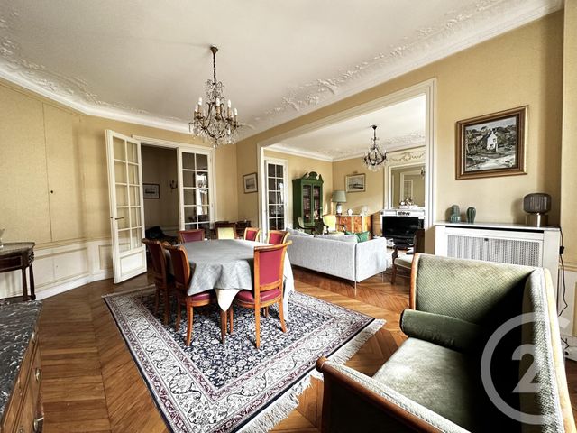 Appartement Chambre à louer - 1 pièce - 157.66 m2 - PARIS - 75116 - ILE-DE-FRANCE - Century 21 Quartier Des Théâtres