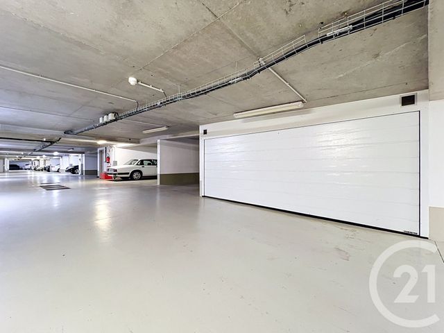 Appartement F5 à louer - 5 pièces - 103.26 m2 - NANTERRE - 92 - ILE-DE-FRANCE - Century 21 Quartier Des Théâtres