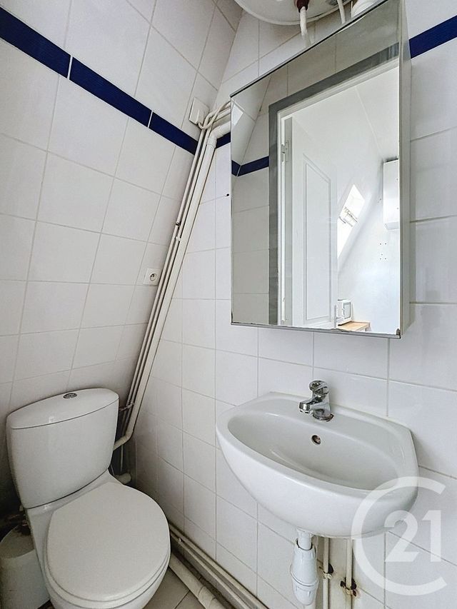 Appartement Chambre à vendre - 1 pièce - 16.01 m2 - PARIS - 75009 - ILE-DE-FRANCE - Century 21 Quartier Des Théâtres