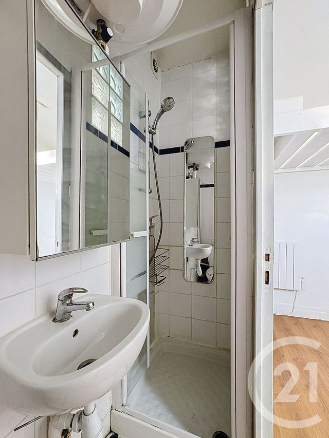 Appartement Chambre à vendre - 1 pièce - 16.01 m2 - PARIS - 75009 - ILE-DE-FRANCE - Century 21 Quartier Des Théâtres