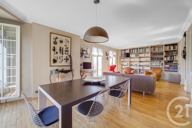 Appartement F5 à vendre - 5 pièces - 93.15 m2 - PARIS - 75018 - ILE-DE-FRANCE - Century 21 Quartier Des Théâtres