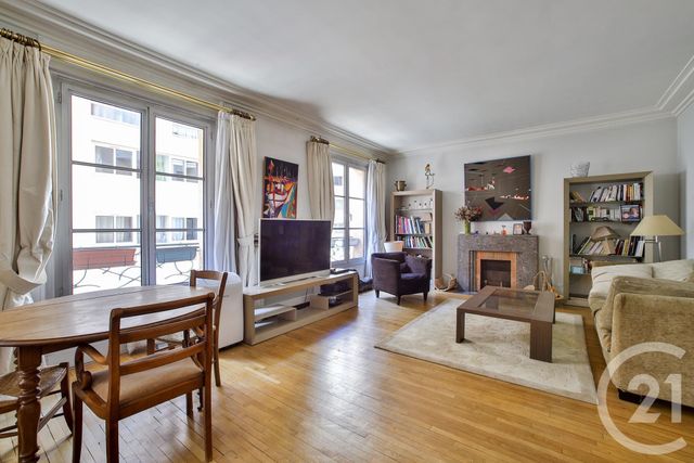 Appartement F6 à vendre - 6 pièces - 158.7 m2 - PARIS - 75015 - ILE-DE-FRANCE - Century 21 Quartier Des Théâtres