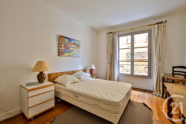 Appartement F6 à vendre - 6 pièces - 158.7 m2 - PARIS - 75015 - ILE-DE-FRANCE - Century 21 Quartier Des Théâtres