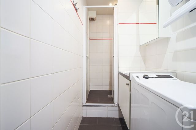 Appartement F2 à vendre - 2 pièces - 47.0 m2 - PARIS - 75009 - ILE-DE-FRANCE - Century 21 Quartier Des Théâtres
