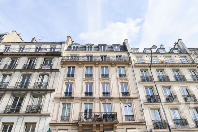 Appartement F2 à vendre - 2 pièces - 47.0 m2 - PARIS - 75009 - ILE-DE-FRANCE - Century 21 Quartier Des Théâtres