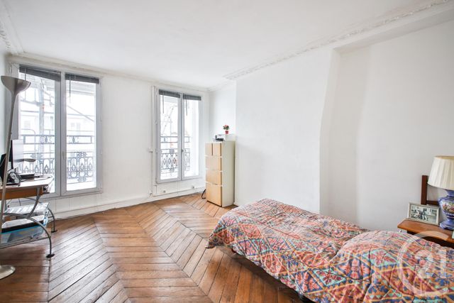 Appartement F3 à vendre - 3 pièces - 47.95 m2 - PARIS - 75018 - ILE-DE-FRANCE - Century 21 Quartier Des Théâtres