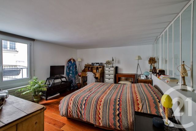 Appartement Duplex à vendre - 3 pièces - 70.72 m2 - PARIS - 75009 - ILE-DE-FRANCE - Century 21 Quartier Des Théâtres